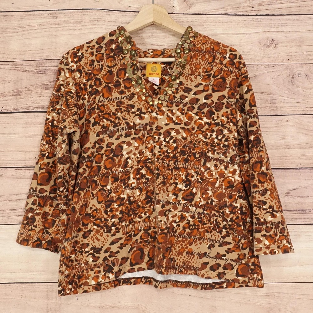Ruby Rd. T-Shirt Womens L Brown Animal Print Beaded V-Neck 3/4 Sleeve Sequin